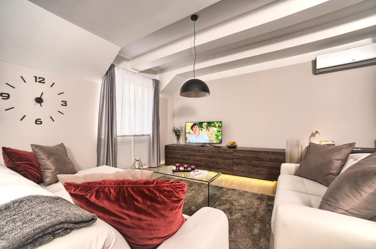 Exclusive 2 Bedroom Apartment Old Town - 2 Baths, Balcony And View - By Prague City Apartments Exteriör bild