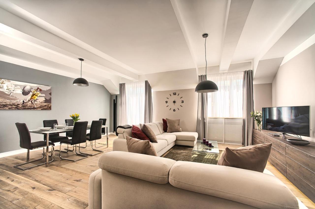 Exclusive 2 Bedroom Apartment Old Town - 2 Baths, Balcony And View - By Prague City Apartments Exteriör bild