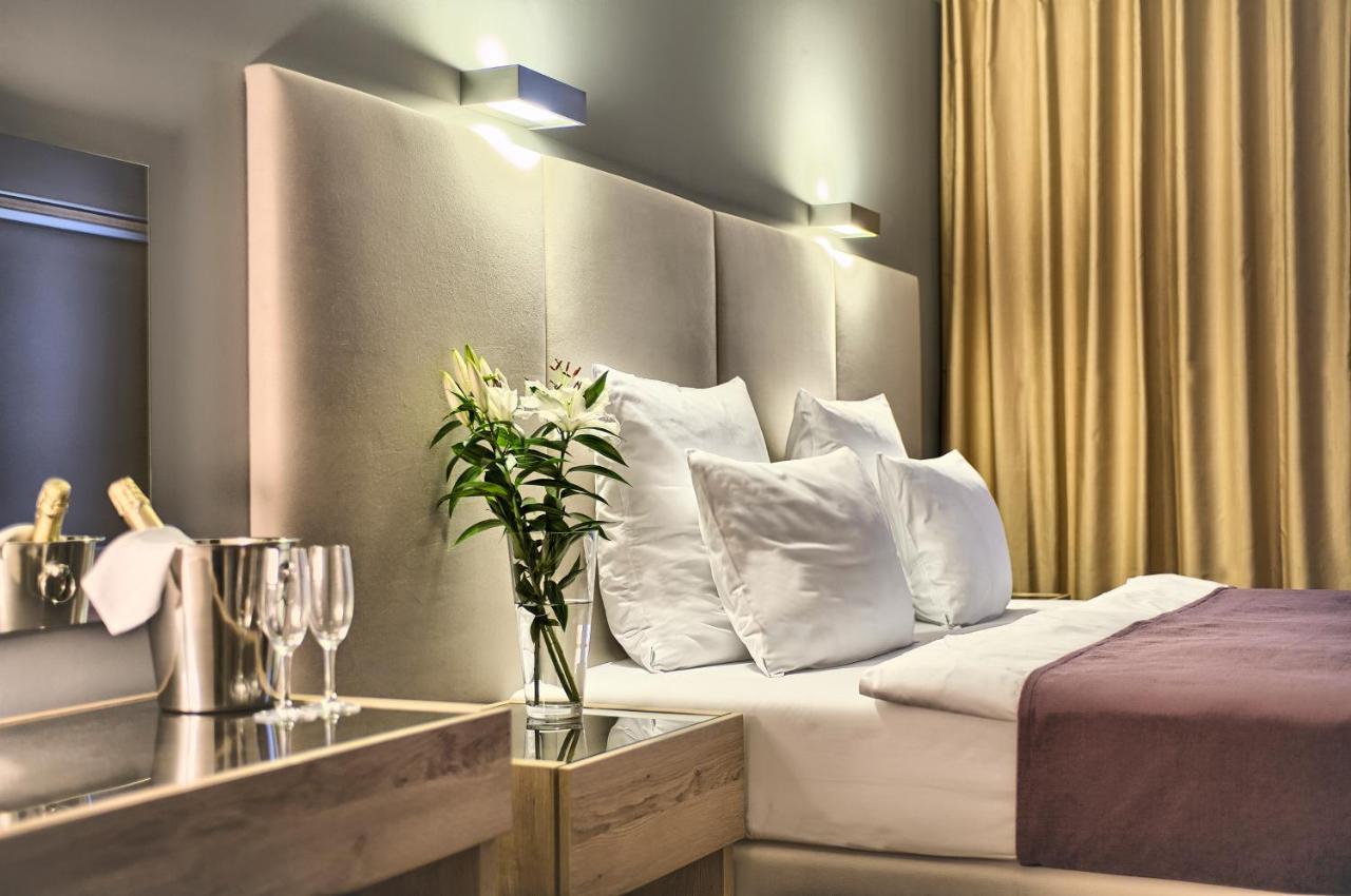Exclusive 2 Bedroom Apartment Old Town - 2 Baths, Balcony And View - By Prague City Apartments Exteriör bild